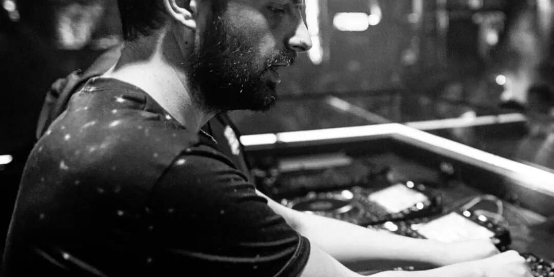 DJ REZO